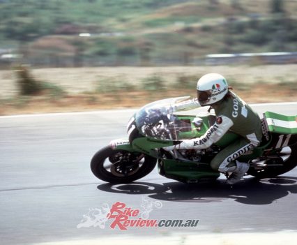 The now green G&G Kawasaki was considered a hot favourite to retain the partners’ title in 1975 from the moment it appeared there in March that year in testing during the run-up to the Le Mans 1,000km race!