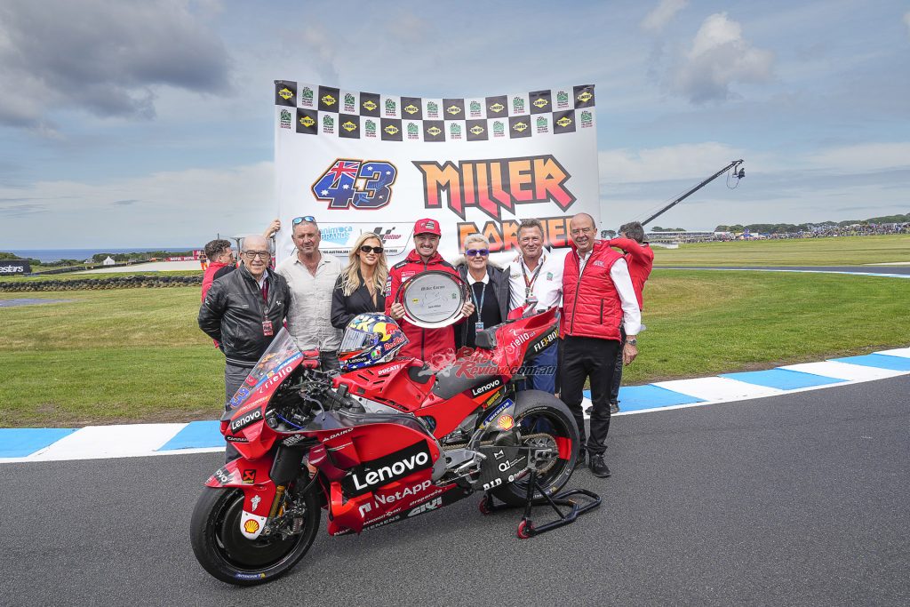 The Miller family with Dorna CEO Carmelo Ezpeleta (L), circuit owner Andrew Fox and AGPC CEO Andrew Westacott (R)