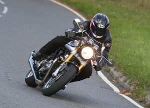 The clip-ons on the Cafe Racer model sports a more hunched over, chin down seating position.
