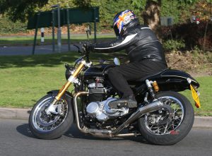 "Low down fuelling is good, like when you’re just crawling along in a line of traffic – but then spot a gap and gas it up hard, and the Commando catapults you forward in a totally addictive way."