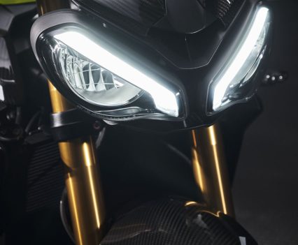 All-LED lighting with distinctively shaped daytime running lights on the RS & Moto2 Edition.