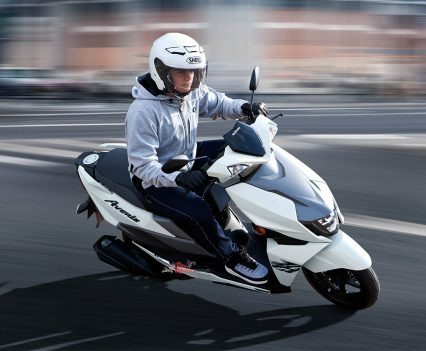 Easy-rideability, the Avenis 125 was made to just jump on and go without too much hassle...