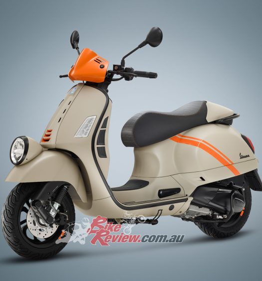 The new Vespa Gtv is powered by the gritty 300 hpe (High Performance Engine) single cylinder, with four-valve timing, liquid cooling, and electronic fuel injection.