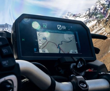 A new 7-inch full colour TFT meter offers three display styles with smartphone connectivity and full-screen Garmin navigation.
