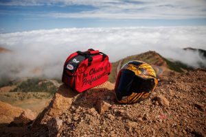 To commemorate Dunne's legacy Bell have released a limited edition Race Star Flex DLX lid styled after his vibrant helmet design.
