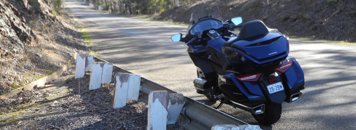 he Mid Western Highway can get a bit long; Carcoar is a good place to stop off.