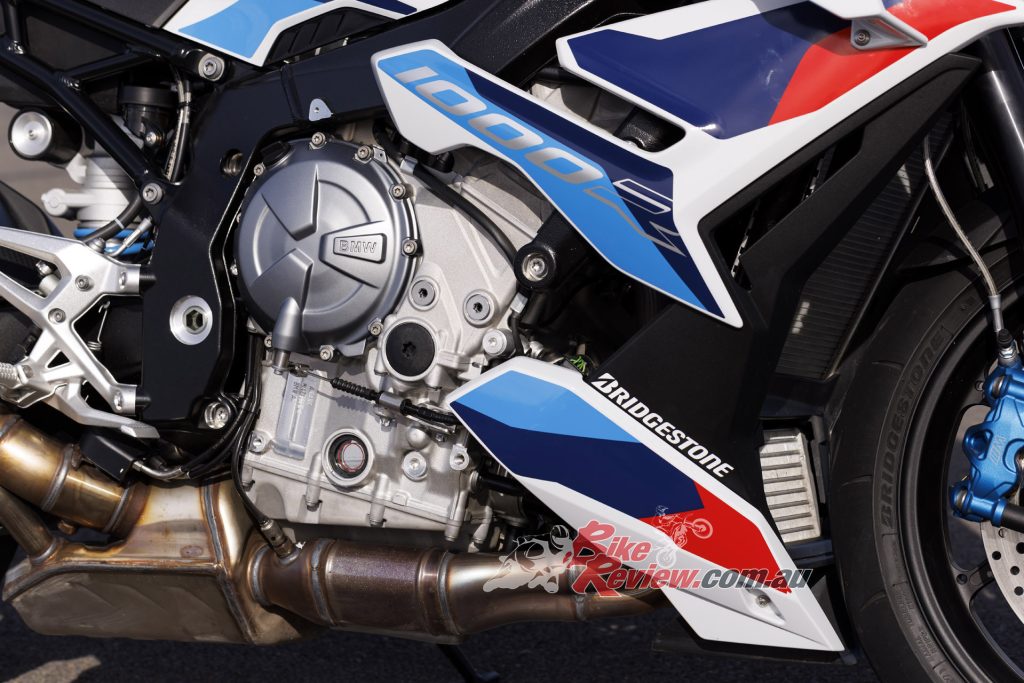 Shiftcam technology has come across from the S 1000 RR to the MR.