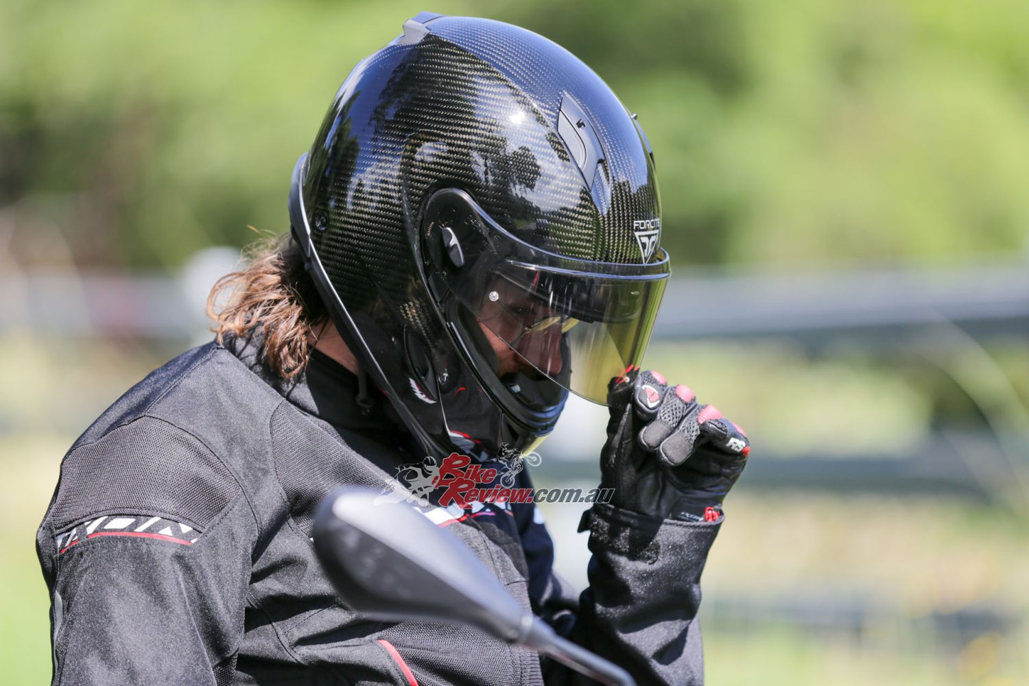 What an interesting lid, it’s a sign of the times when you have an intercom and camera built into your helmet.