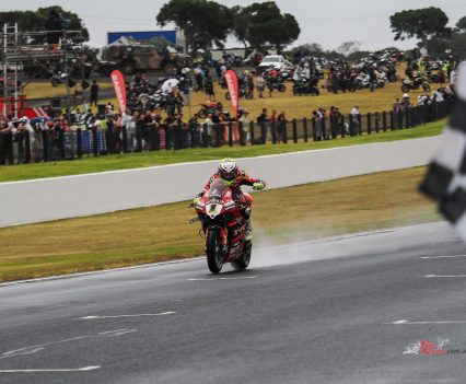 An incredible move at Turn 3 allowed Bautista to claim victory using the #1 plate after a wet first race of the year in Australia started the season in style.