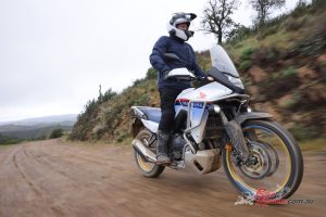 The Translap is fitted with tubed hoops, this can cause issues if you pop one and get stuck without a replacement...