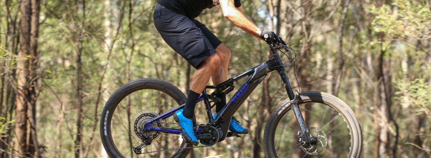 "Maybe it’s the extra weight of the e-bike compared to my analogue 29er, but the Moro 07 really feels stable in the air!"