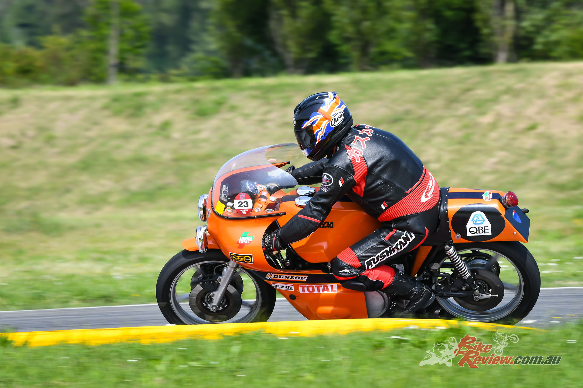 AC had the honour of two sessions on the busy 12-turn 2.38km Varano circuit aboard a bike whose engine remains essentially untouched since it was built up in 1976 after Laverda had retired from racing.