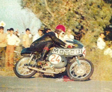 1968 Oristano final round of Italian 250 Junior championship. Luciano Battisti on MotoBi Sei Tiranti.