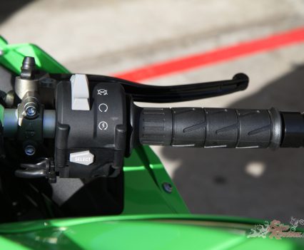 Standard ZX-10R switches.