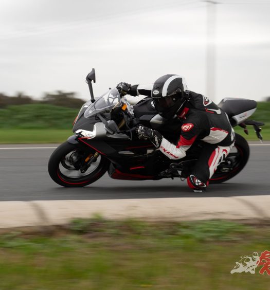 "On a flowing circuit like the Albury/Wodonga one, the 450SR can pretty much just stay in one gear as you connect the corners smoothly and really rev the machine out to redline."