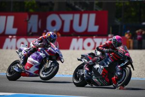 Espargaro had his hands full on the last lap with Martin trying to find his way through, too. It was an epic drag to the line that saw the Prima Pramac Ducati pull alongside the factory Aprilia.