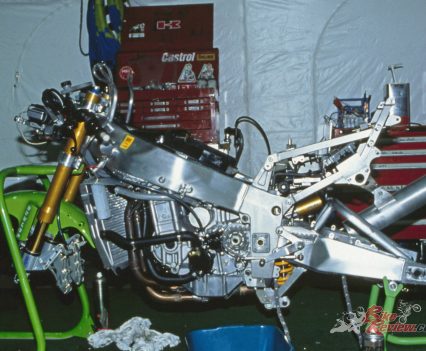 Scott Russell 1993 Kawasaki ZXR750R.