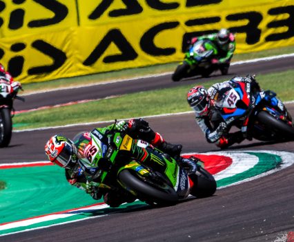 Rea racked up his 252nd podium, while Razgatlioglu and Rea have now shared the podium 75 times together.