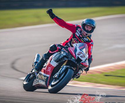 Troy Herfoss (Penrite Honda CBR1000RR-R SP) holds all the championship momentum after winning six of the last seven races and gaining the ascendancy from early-season pacesetter Josh Waters (McMartin Racing with K-Tech Ducati V4R).