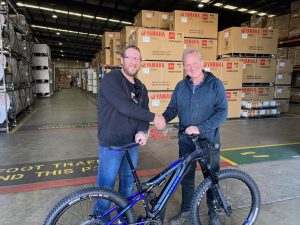 Jeff and Yamaha's Sean Goldhawk. This is around the 15th Yamaha Long Termer Jeff has had in the past two decades but the first with pedals!
