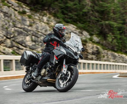 Ducati recently presented the new Multistrada V4 S Grand Tour. A motorbike complete with all the accessories to travel long distances "in first class".