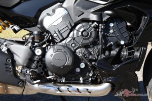 168hp@10,750rpm and 126Nm@7,500rpm and 60,000km valve clearance intervals for the Granturismo motor.