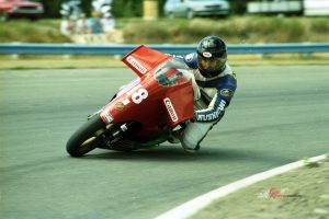 That was the point of going racing, precisely to discover the bike’s response to adverse situations, and to develop a counter.