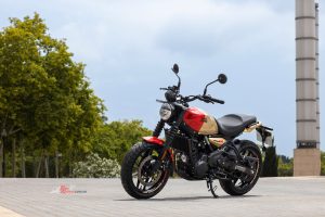 ByBre brakes front and rear and ABS feature on the Guerrilla 450 shown here on Gold Dip colours.