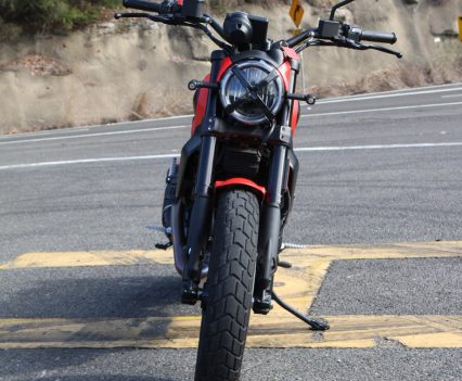 Ducati Scrambler Full Throttle.