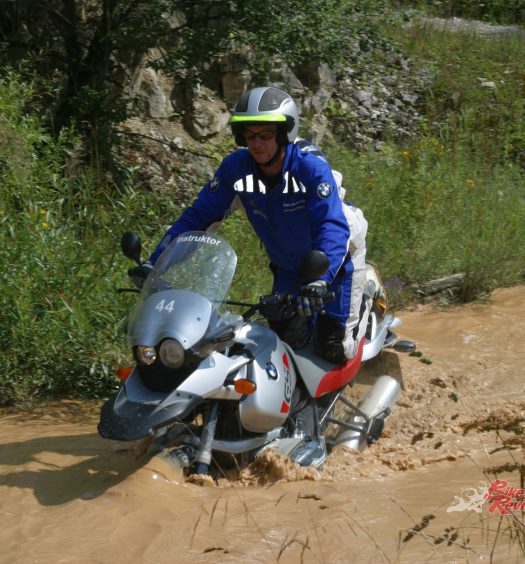 Even underwater, in Europe (like here in BMW’s training centre Hechlingen) you stick to the right.