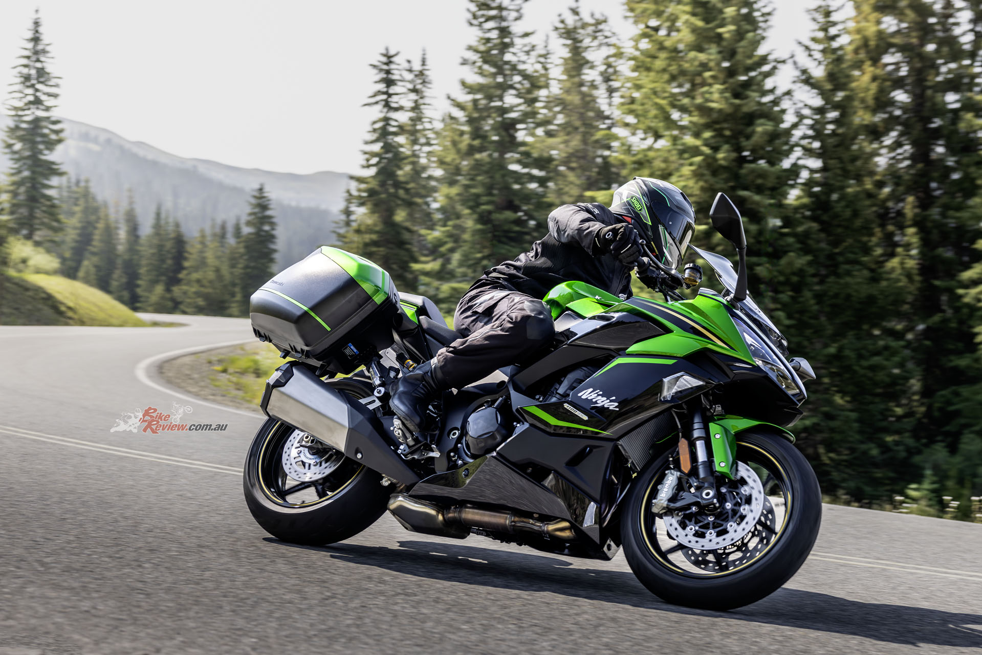 Model Update | 2025 Kawasaki Ninja 1100SX & SX SE - Bike Review