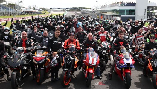 Over 500 riders join heroes for MotoGP Homecoming Ride Today!