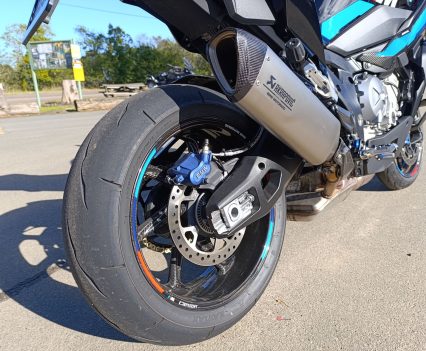 M Sport brakes and carbon-fibre wheels. Bridgestone RS11 tyres.