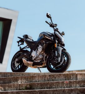 2025 CFMOTO 675NK.