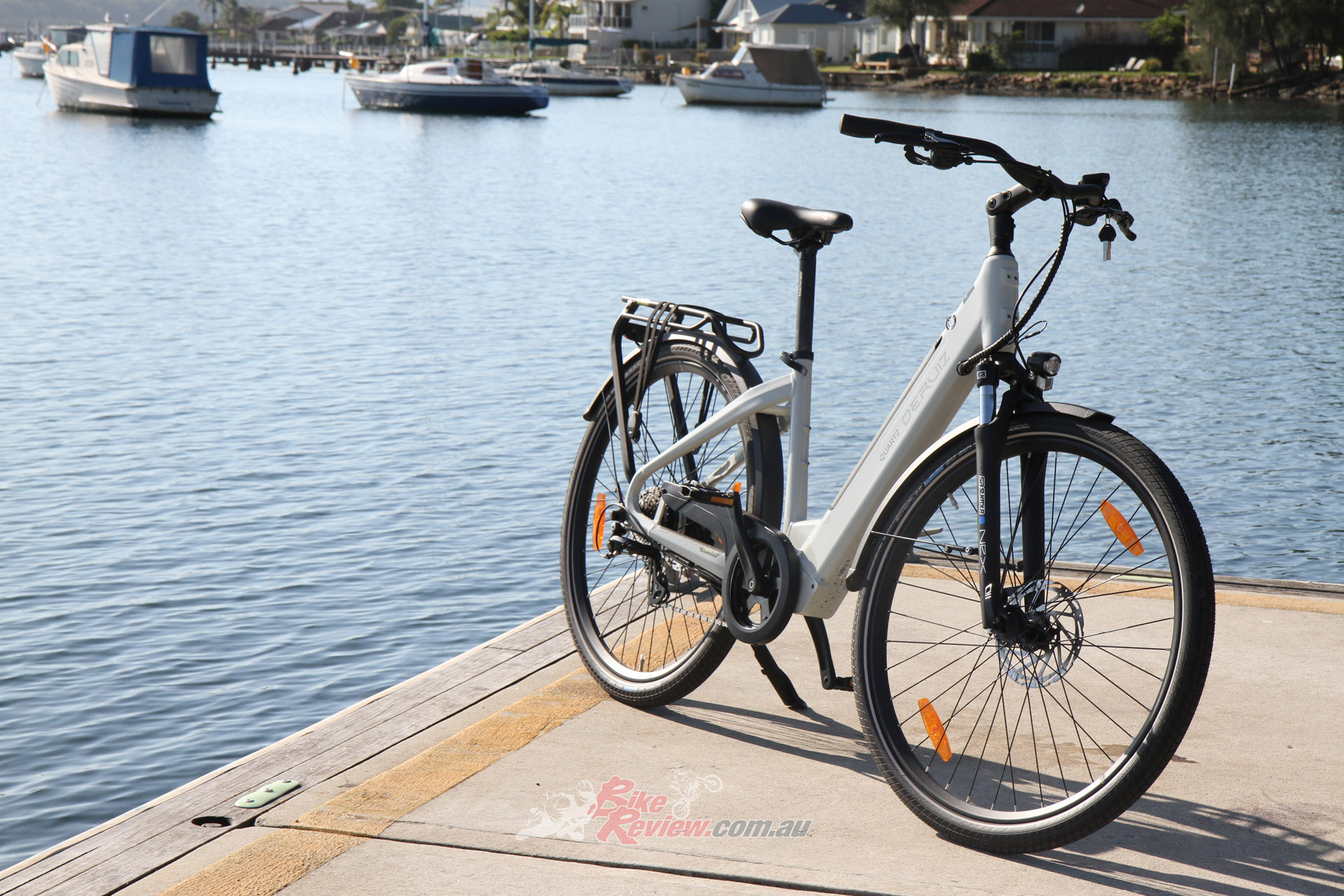 At 27.5kg with battery the CityWave is no lightweight but you don't feel that weight such is the balance of the bike. 