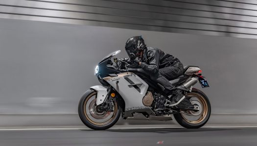 New Model | 2025 CFMOTO 500SR VOOM