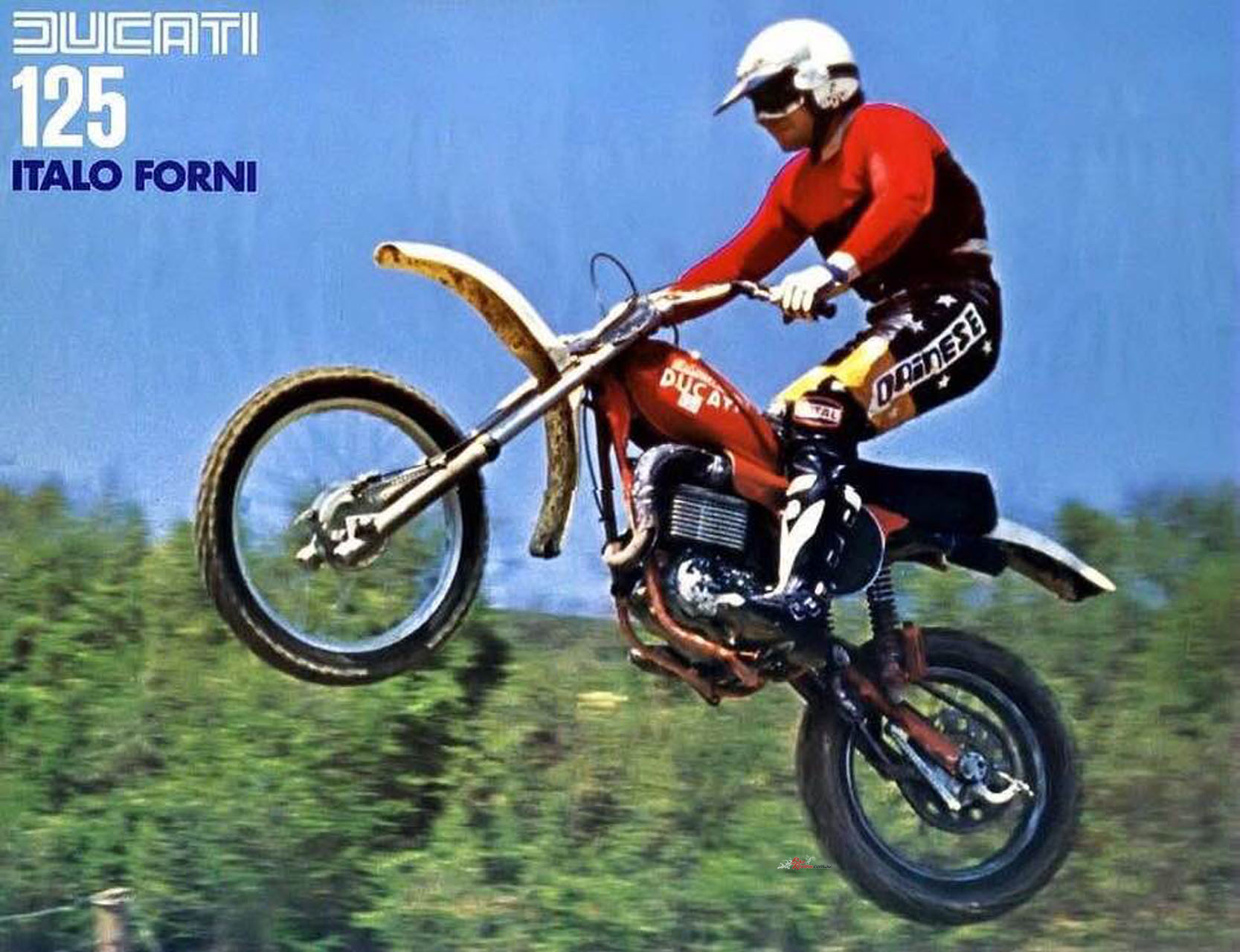 Italo Forni was thus hired by the factory to race the Regolarità in the 1976 Italian MX and Enduro championships