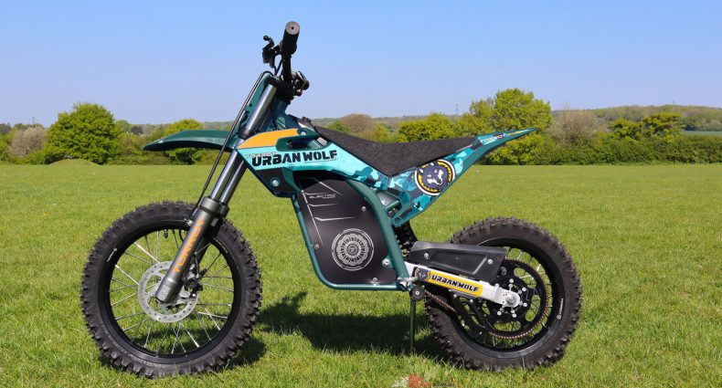 Available in just 100 units worldwide, the URBAN WOLF comes in two versions—UW-MX1 for riders aged 3–7 and UW-MX2 for those aged 6–10