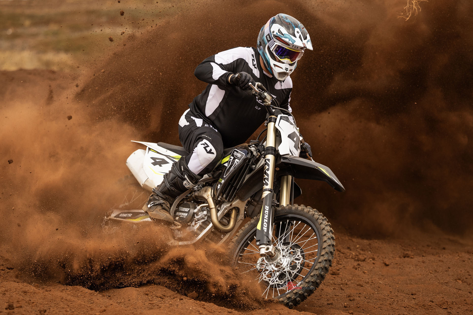 "The 'bars are set at an ideal height for a balanced riding posture, and the footpegs finish off a rider triangle that allows for aggressive cornering without compromising comfort."