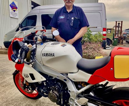I dropped by Dudley's Motorcycles at Wyong to show the bike to Dudley Lister, who was head of the Marlboro Yamaha Team on the Doohan era over here in the superbike class. He loved the colours!