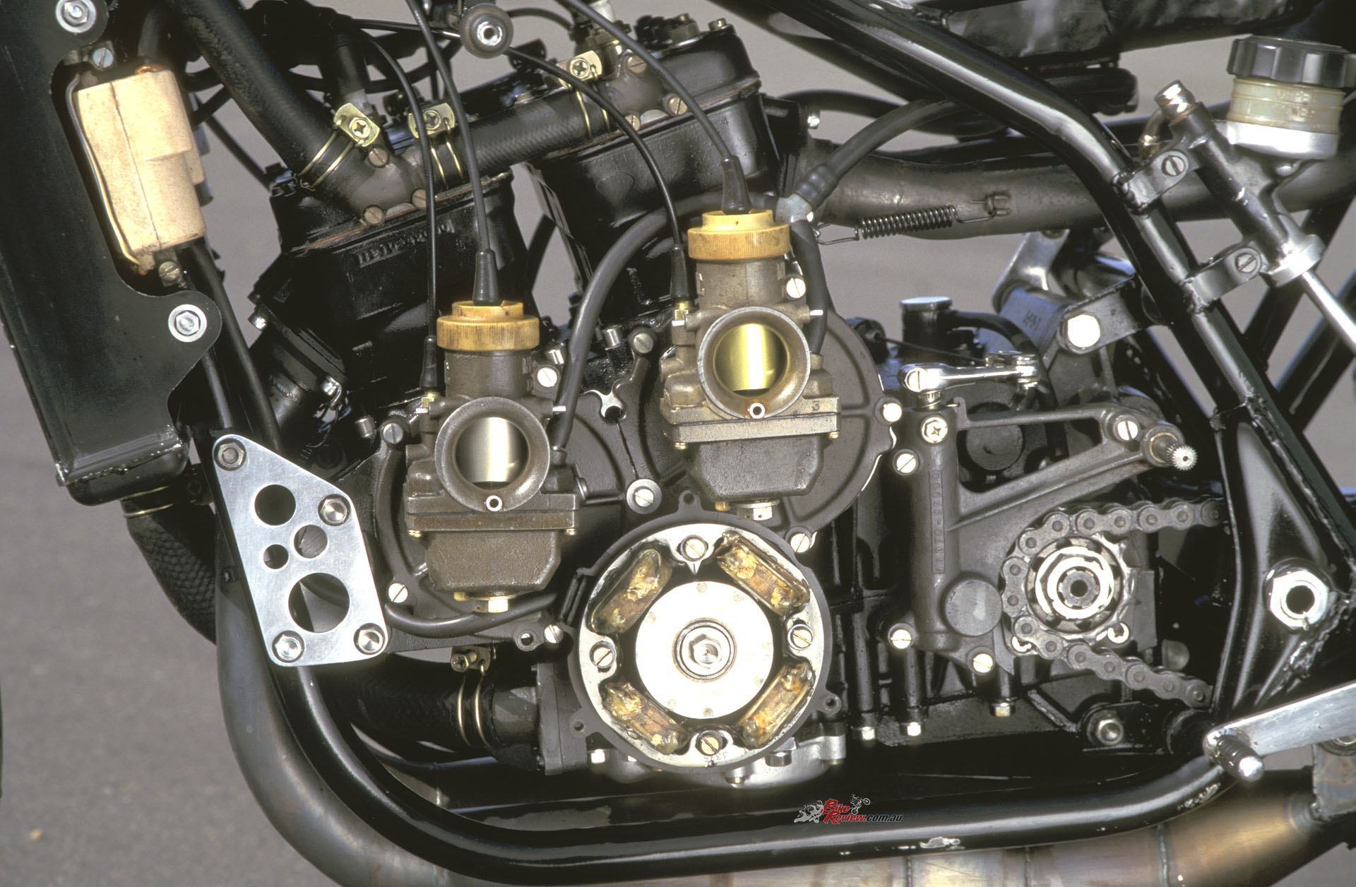 "Measuring 56 x 50.5mm and broadly based on the extremely fast but equally fickle RZ63 250cc square-four GP racer of exactly ten years earlier"...