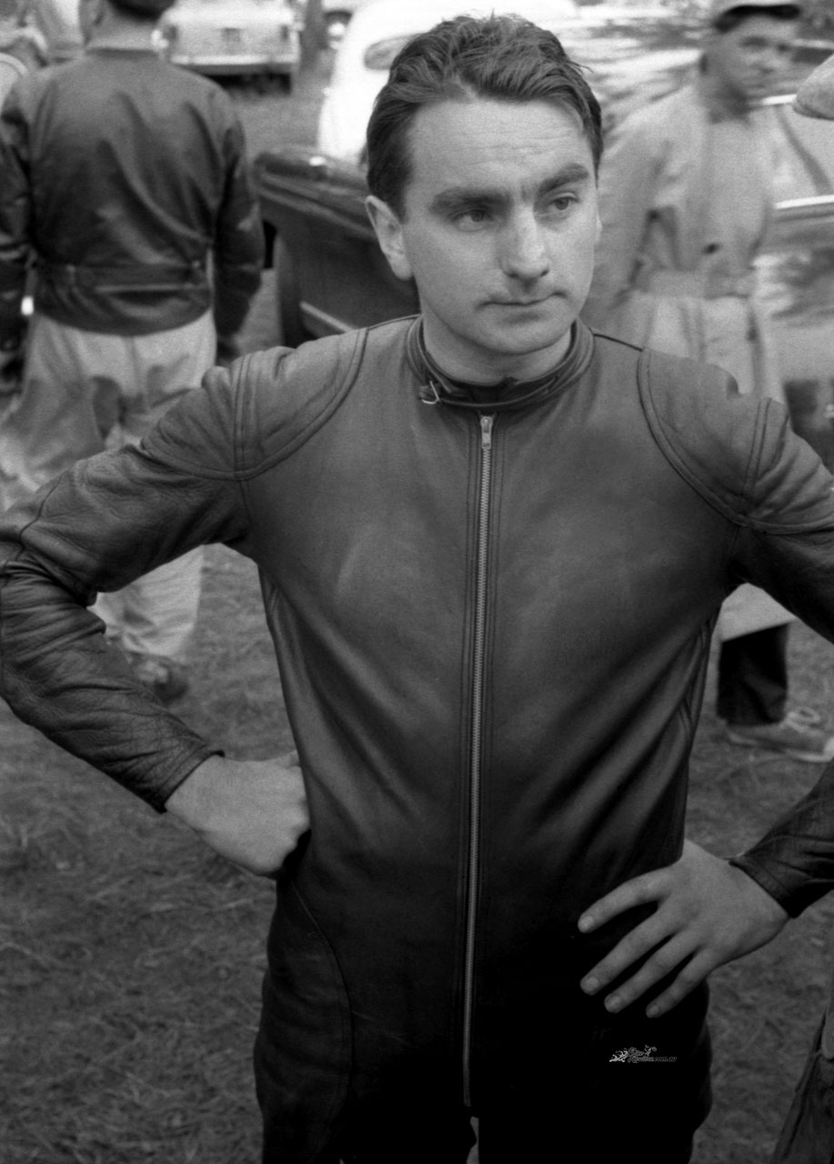 Campbell secured the 1957 World 350 Championship in his debut season with Moto Guzzi, finishing on the podium at the Isle of Man.