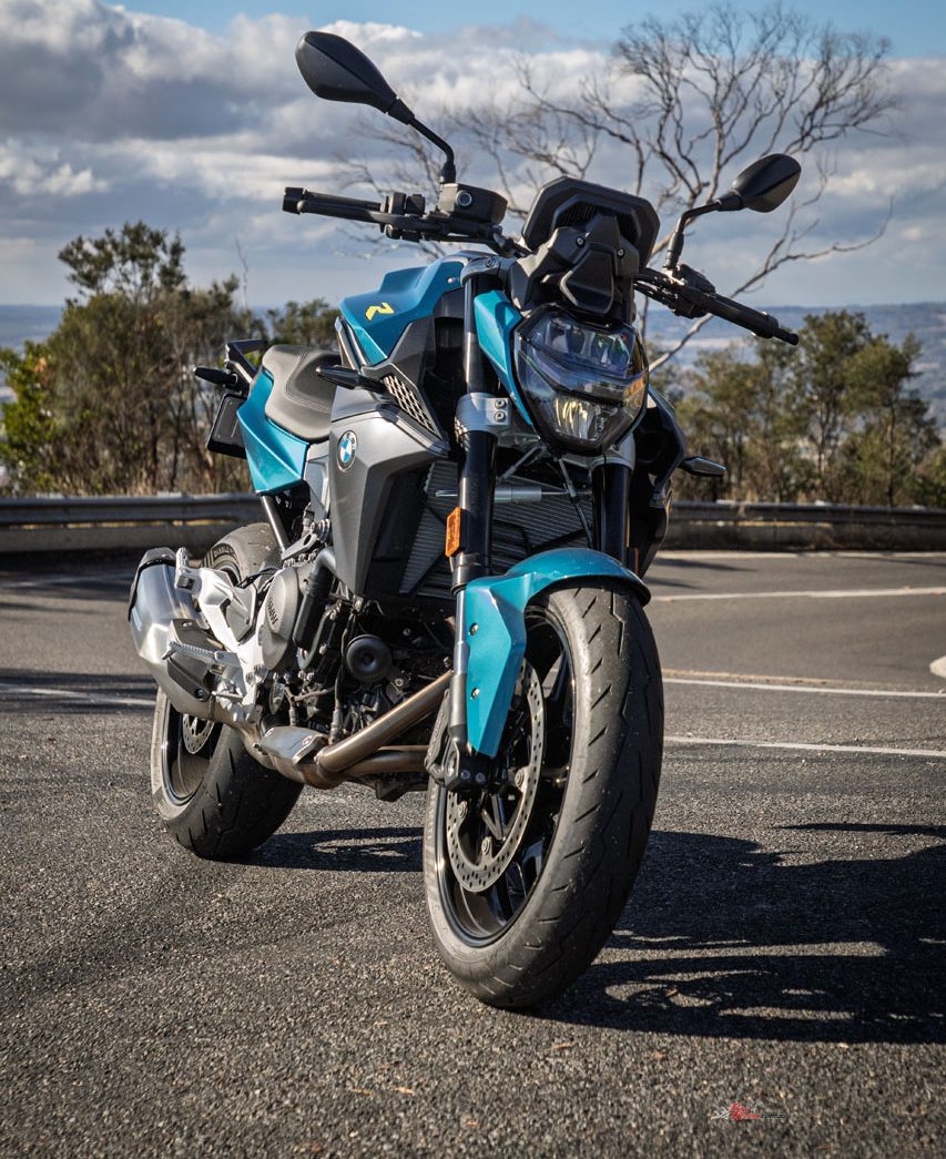 The 2025 BMW F 900 R is available in three spec levels, each offering the same mechanical platform but with slight variations in finish and equipment.