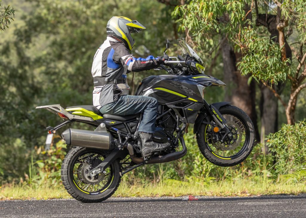 BikeReview-2025-Benelli-TRK-