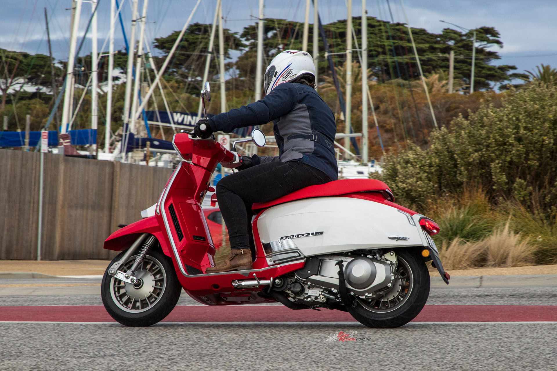 "With a 9.5-litre tank and a realistic average of around 3.2L/100 km, you’re looking at a practical range of nearly 300km between fills."