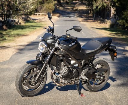 BikeReview-2025-Suzuki-SV650 (10)