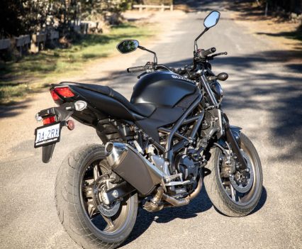 BikeReview-2025-Suzuki-SV650 (12)