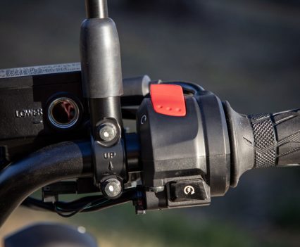 BikeReview-2025-Suzuki-SV650 (19)