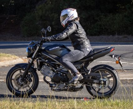 BikeReview-2025-Suzuki-SV650 (35)