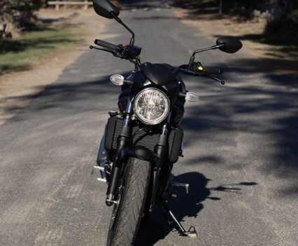 BikeReview-2025-Suzuki-SV650 (41)